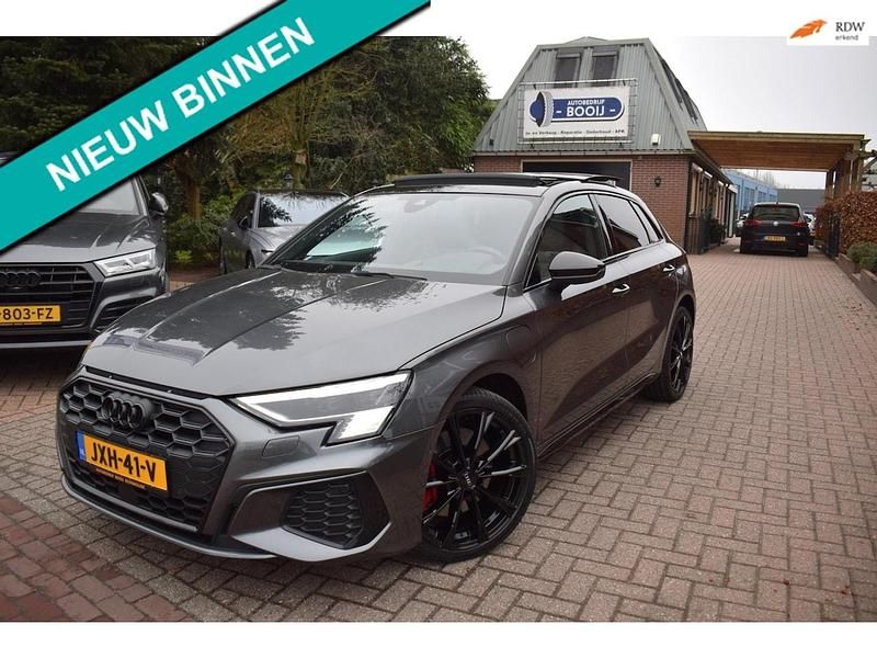 Occasion Audi A3 Sportback e-tron Competition 245 PK (180 kW) 2021 Grijs Hatchback
