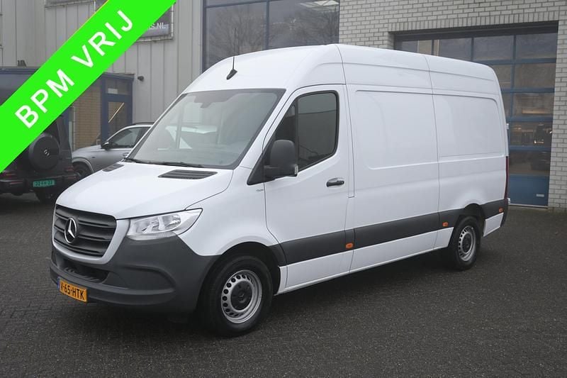 Wit Gebruikt 2022 Mercedes Sprinter Van | € 30.950 (Goede deal) - Afbeelding 1/4