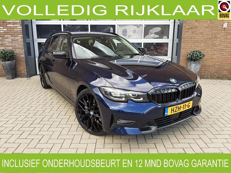Blauw Gebruikt 2021 BMW 330e Executive Stationwagen | € 28.999 (Super prijs) - Afbeelding 1/4
