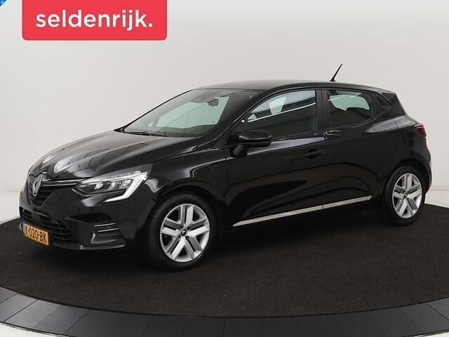 Zwart Gebruikt 2020 Renault Clio V Zen Hatchback | € 9.400 (Eerlijke prijs) - Afbeelding 1/4