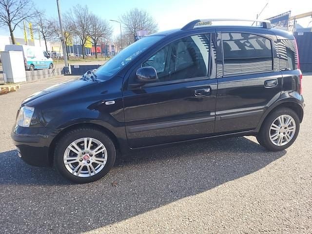 Occasion Fiat Panda 2012 Zwart (metallic) Hatchback