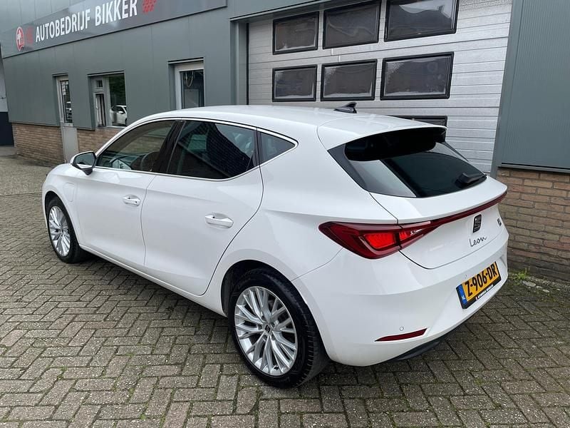 Occasion Seat Leon FR 150 PK (110 kW) 2021 Wit Hatchback
