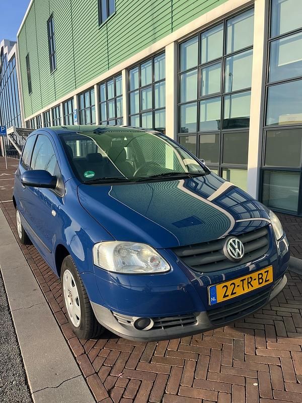 Blauw Occasion 2007 VW Fox Trendline Hatchback | € 1.850 (Eerlijke prijs) - Afbeelding 1/4