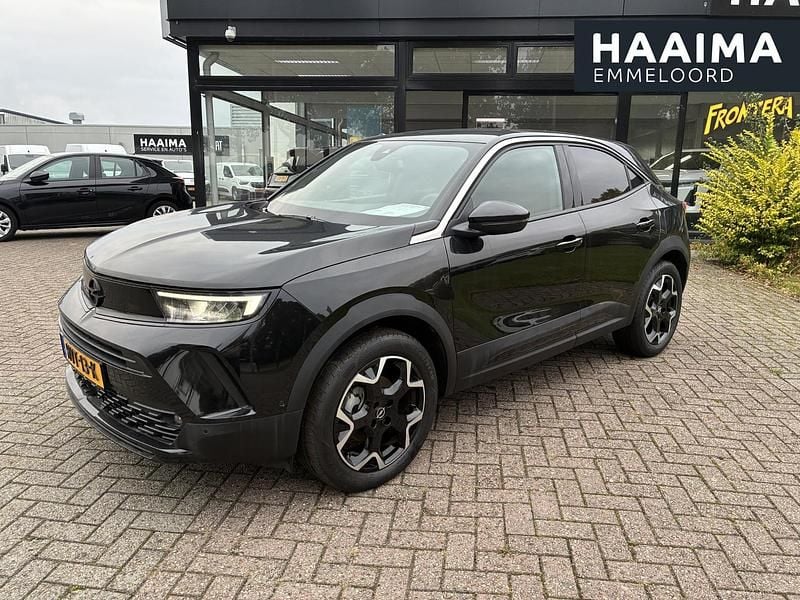 Zwart Gebruikt 2024 Opel Mokka Ultimate SUV | € 26.950 (Eerlijke prijs) - Afbeelding 1/4