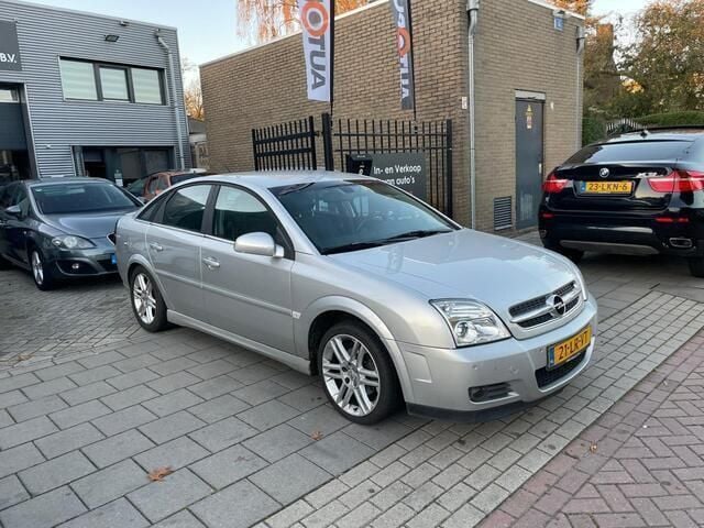 Occasion Opel Vectra GTS Elegance 147 PK (108 kW) 2003 Grijs Hatchback