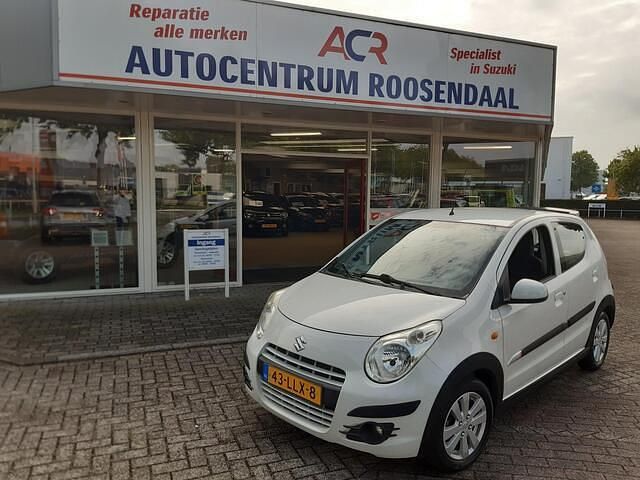 Wit Gebruikt 2010 Suzuki Alto Exclusive Hatchback | € 4.249 (Eerlijke prijs) - Afbeelding 1/4