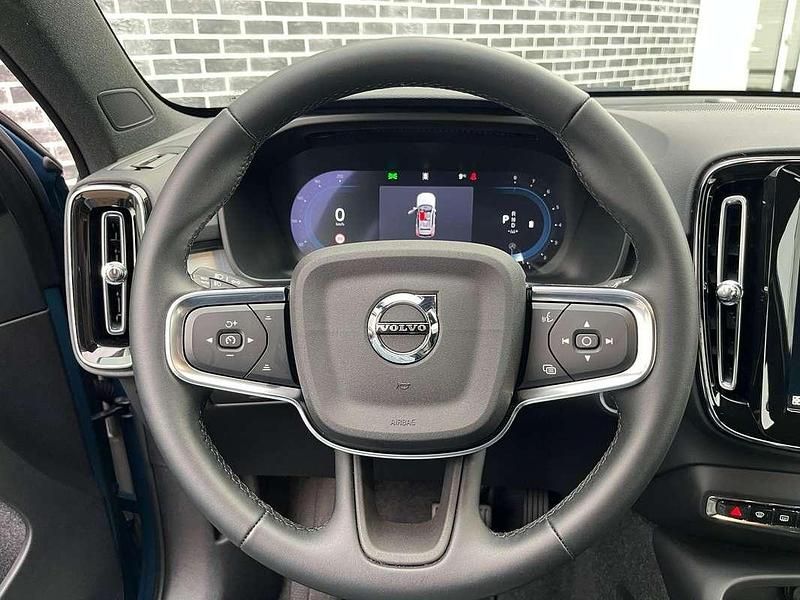 Occasion Volvo XC40 Plus 197 PK (144 kW) 2025 Blauw SUV