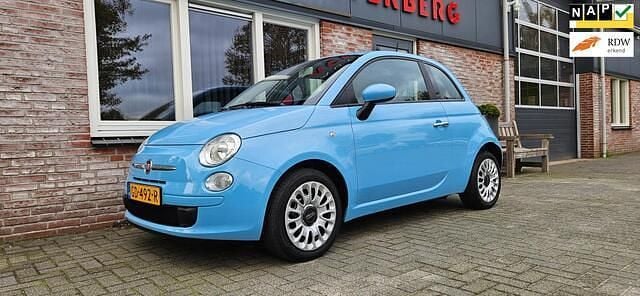 Blauw Gebruikt 2015 Fiat 500 Pop Hatchback | € 6.450 (Eerlijke prijs) - Afbeelding 1/4