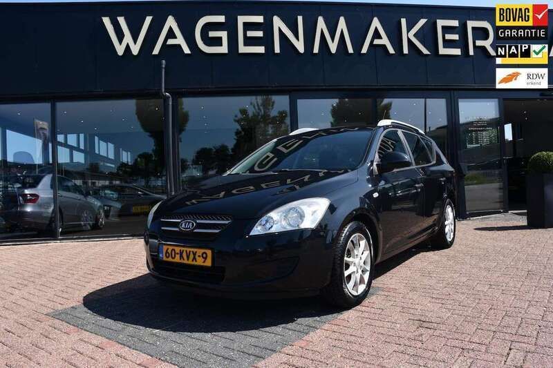 Zwart, metallic lak Gebruikt 2010 Kia Ceed Stationwagen | € 2.750 (Super prijs) - Afbeelding 1/4