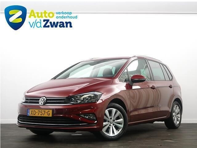 Rood Gebruikt 2018 VW Golf Sportsvan Comfortline MPV | € 18.950 (Eerlijke prijs) - Afbeelding 1/4