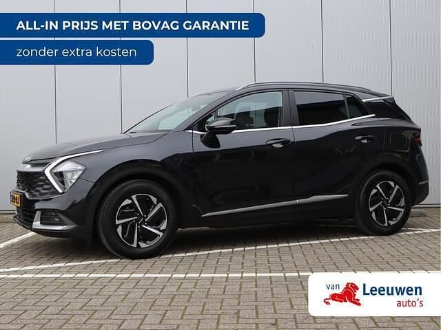 Zwart Gebruikt 2022 Kia Sportage SUV | € 27.995 (Goede deal) - Afbeelding 1/3
