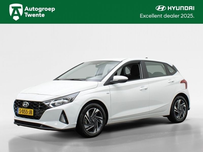 Wit Gebruikt 2023 Hyundai i20 Comfort Hatchback | € 19.395 (Eerlijke prijs) - Afbeelding 1/4