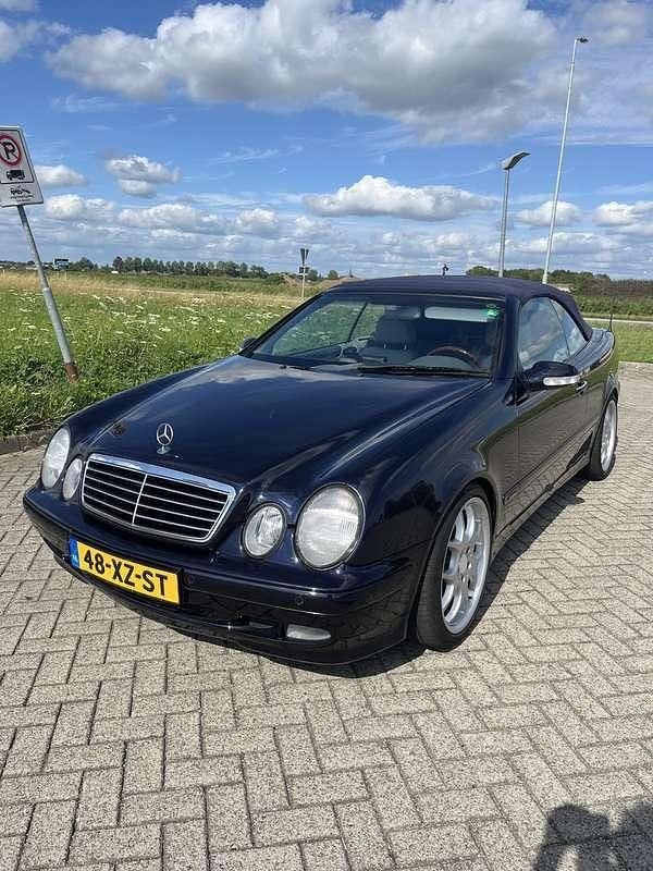 Blauw Gebruikt 2001 Mercedes CLK320 Elegance Cabriolet | € 8.750 (Duur) - Afbeelding 1/4