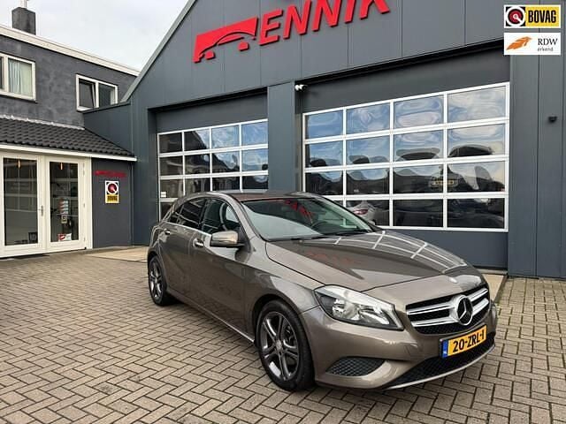 Grijs Gebruikt 2013 Mercedes A200 Ambition Hatchback | € 8.500 (Eerlijke prijs) - Afbeelding 1/4
