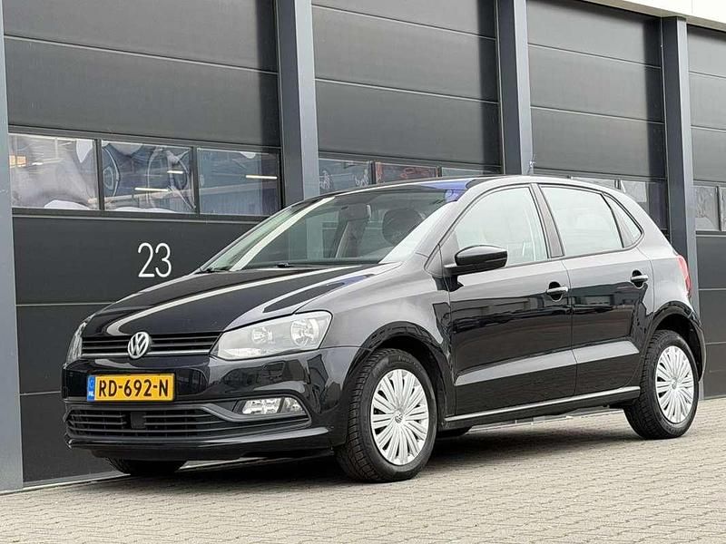 Zwart Occasion 2017 VW Polo Hatchback | € 4.750 (Iets duurder) - Afbeelding 1/4