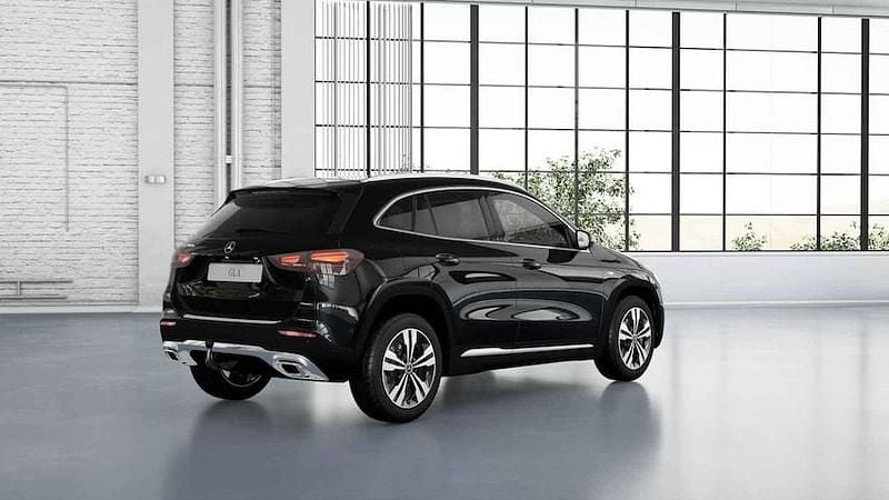 Occasion Mercedes GLA250 Business 218 PK (160 kW) 2025 Zwart SUV