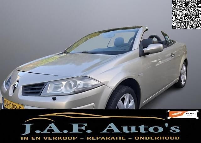 Beige Occasion 2008 Renault Mégane Cabriolet Exception Cabriolet | € 2.345 (Super prijs) - Afbeelding 1/4