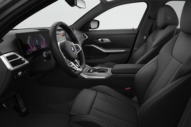 Nieuw BMW 318 Comfort Edition 156 PK (114 kW) 2025 Zwart Sedan