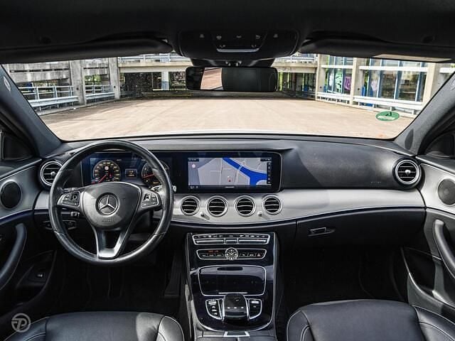 Occasion Mercedes E200 Ambition 184 PK (135 kW) 2016 Grijs, metallic lak Sedan