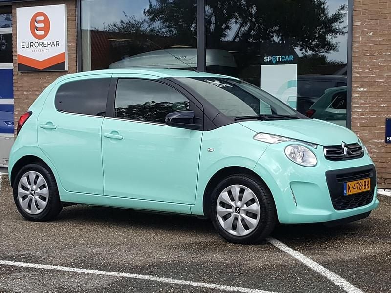 Groen Occasion 2020 Citroën C1 Feel Hatchback | € 9.400 (Eerlijke prijs) - Afbeelding 1/4