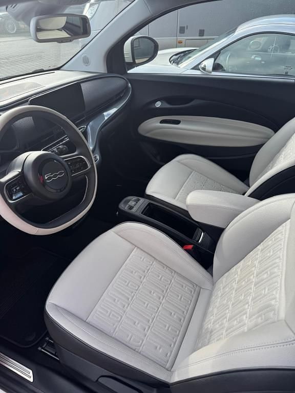 Occasion Fiat 500e La Prima 86 kW (118 PK) 2023 Wit Hatchback