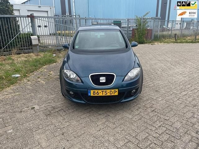 Blauw Gebruikt 2007 Seat Altea Stylance MPV | € 1.999 (Eerlijke prijs) - Afbeelding 1/4