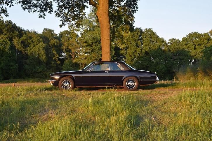 Gebruikt 1978 Daimler Sovereign Coupé | € 29.990 - Afbeelding 1/4