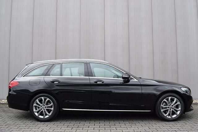 Occasion Mercedes C180 Business 157 PK (115 kW) 2018 Zwart Stationwagen