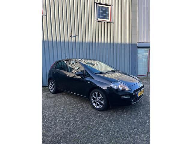 Occasion Fiat Punto Evo 100 PK (73 kW) 2018 Zwart Hatchback