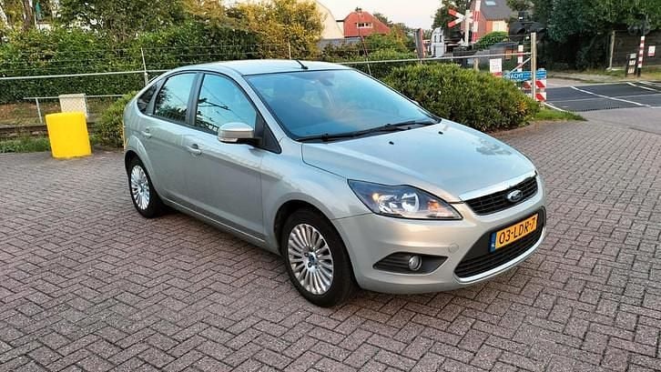 Gebruikt 2010 Ford Focus | € 1.699 (Goede deal) - Afbeelding 1/4