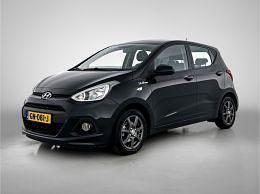 Zwart Gebruikt 2016 Hyundai i10 Comfort Hatchback | € 9.295 (Eerlijke prijs) - Afbeelding 1/3