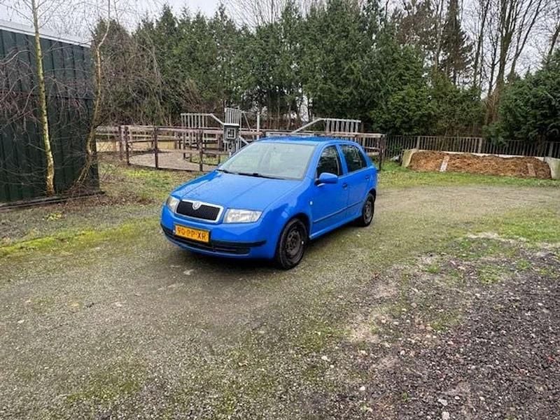 Blauw Gebruikt 2004 Skoda Fabia Tour Hatchback | € 799 (Super prijs) - Afbeelding 1/4