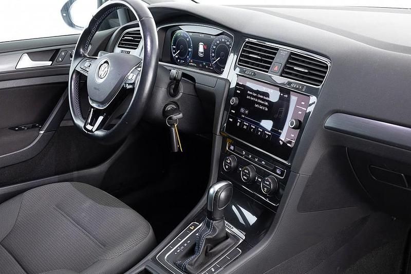 Occasion VW e-Golf 100 kW (136 PK) 2020 Grijs Hatchback