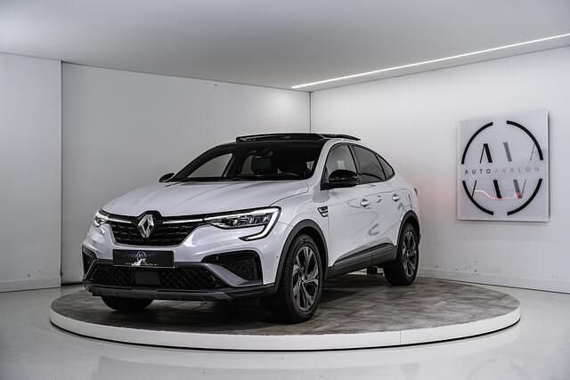 Wit Gebruikt 2022 Renault Arkana RS Line SUV | € 24.980 (Iets duurder) - Afbeelding 1/4