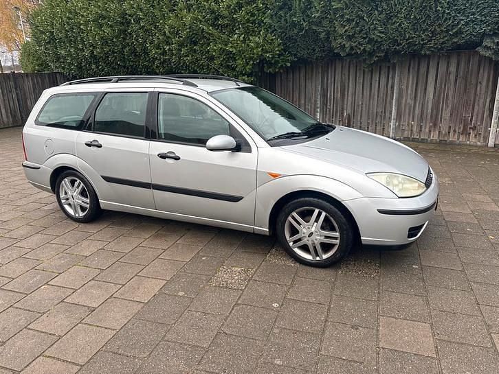 Gebruikt 2002 Ford Focus | € 900 (Eerlijke prijs) - Afbeelding 1/4