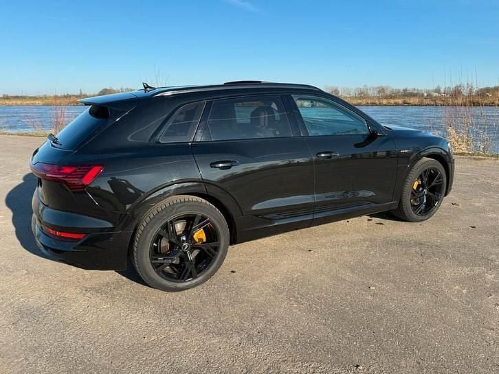 Occasion Audi e-tron Black Edition 300 kW (408 PK) 2018 SUV