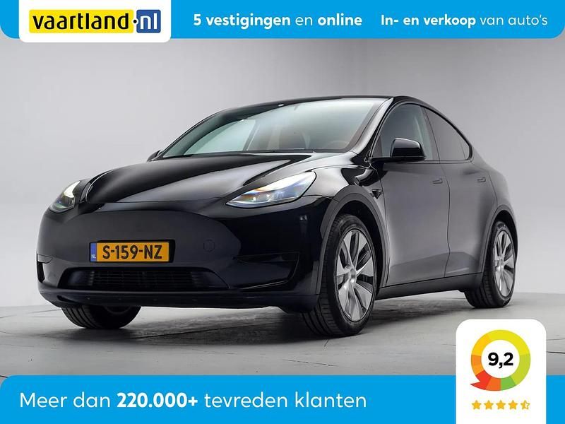 Zwart Occasion 2023 Tesla Model Y RWD SUV | € 32.945 (Eerlijke prijs) - Afbeelding 1/4
