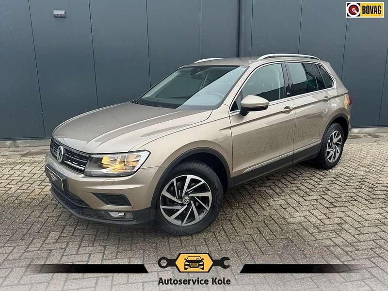 Occasion VW Tiguan Comfortline 150 PK (110 kW) 2017 Beige (metallic) SUV