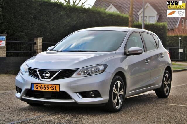 Grijs Gebruikt 2017 Nissan Pulsar Hatchback | € 12.395 (Eerlijke prijs) - Afbeelding 1/4