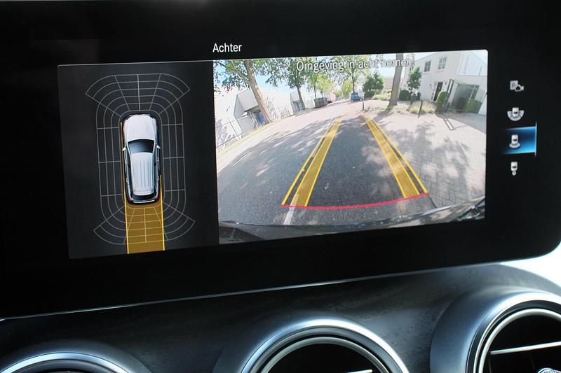 Occasion Mercedes GLC300e Business 333 PK (244 kW) 2022 Grijs SUV