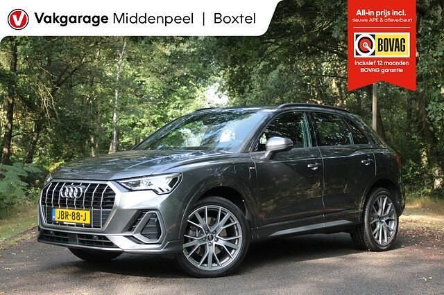Grijs Gebruikt 2022 Audi Q3 Premium SUV | € 38.950 (Iets duurder) - Afbeelding 1/4