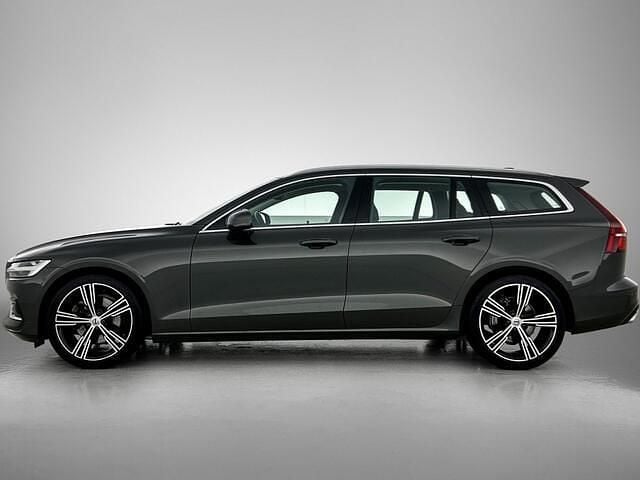Occasion Volvo V60 Inscription 163 PK (119 kW) 2021 Grijs (metallic) Stationwagen