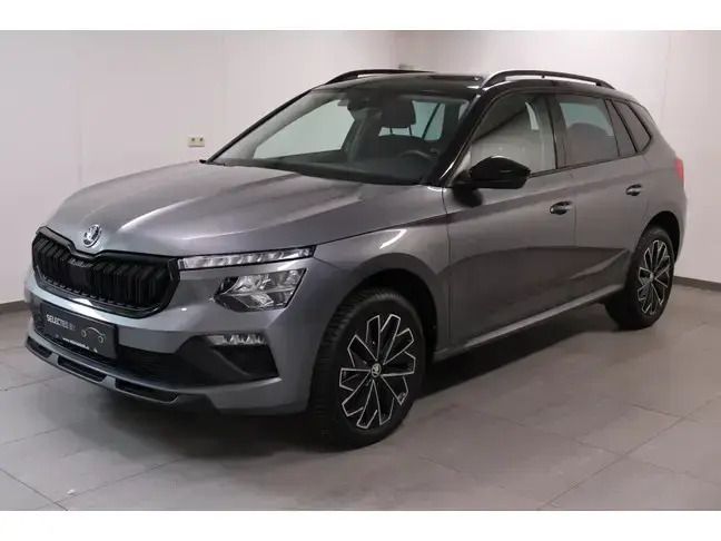 Grijs Gebruikt 2024 Skoda Kamiq Style SUV | € 26.449 (Eerlijke prijs) - Afbeelding 1/4