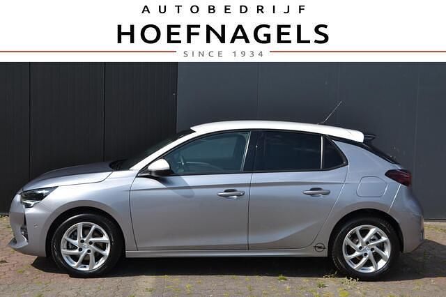 Grijs Gebruikt 2020 Opel Corsa GS Line Hatchback | € 13.499 (Eerlijke prijs) - Afbeelding 1/4