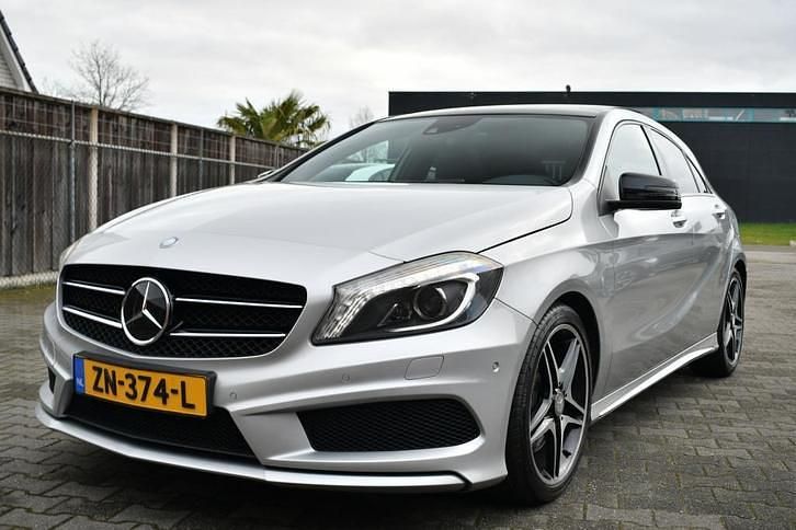Occasion Mercedes A250 Prestige 211 PK (155 kW) 2013 Grijs (metallic) Hatchback