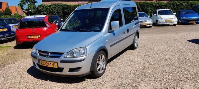 Grijs Gebruikt 2010 Opel Combo MPV | € 2.950 (Eerlijke prijs) - Afbeelding 1/4