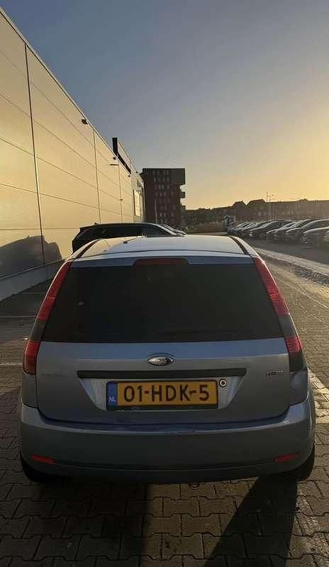 Occasion Ford Fiesta Ambiente 68 PK (50 kW) 2005 Blauw Sedan