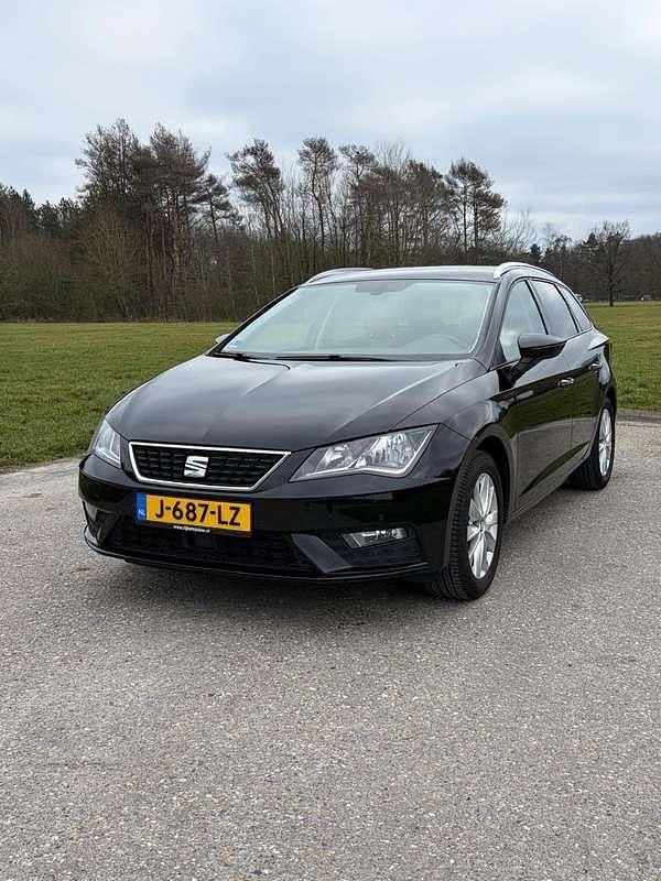 Occasion Seat Leon Style 110 PK (80 kW) 2017 Zwart Stationwagen