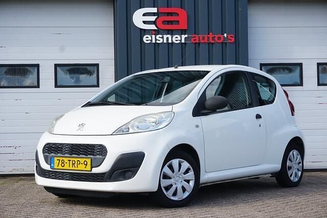 Wit Gebruikt 2012 Peugeot 107 Access Hatchback | € 2.449 (Eerlijke prijs) - Afbeelding 1/4
