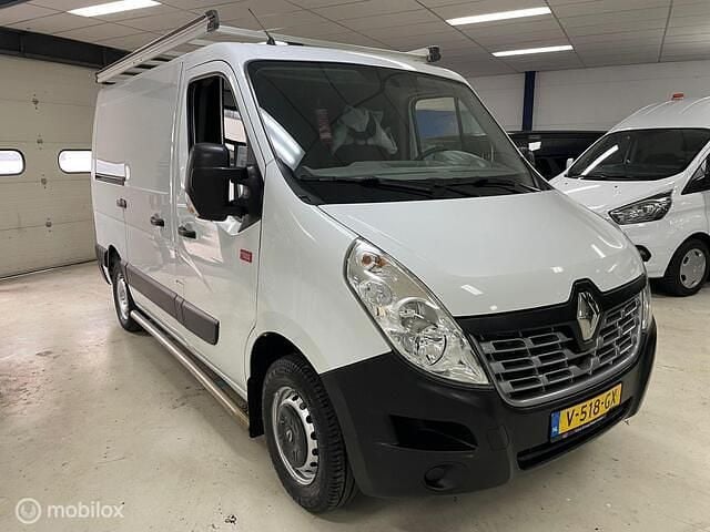 Wit Gebruikt 2017 Renault Master Van | € 10.750 (Goede deal) - Afbeelding 1/4